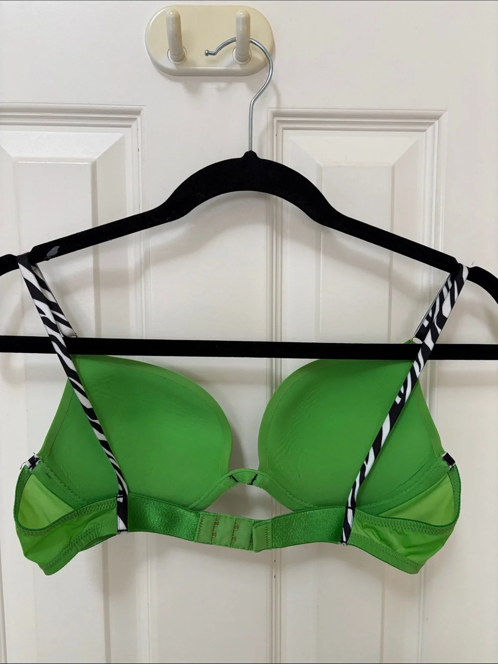 Victoria's Secret Bright Green Push-Up Bra with Zebra-Trim Straps